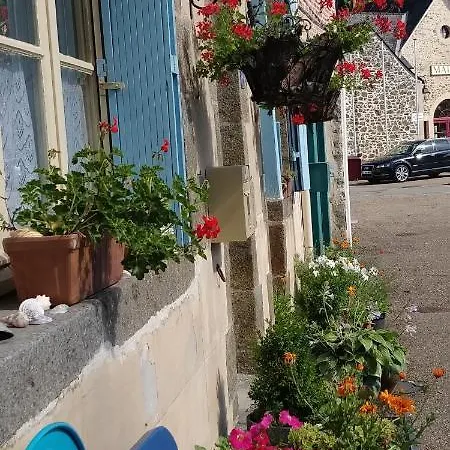 Sweeting's Chailland